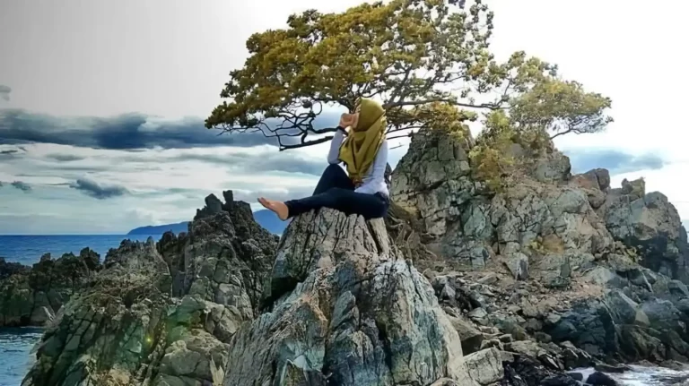 Keajaiban Pantai Karang Bebai di Cukuh Balak Tanggamus