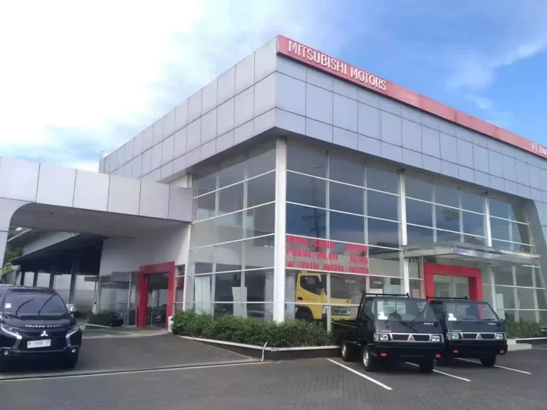 Alamat Showroom Dealer Mobil Mitsubishi Bojonegoro, Promo DP Mulai 4jt Cicilan 5jt